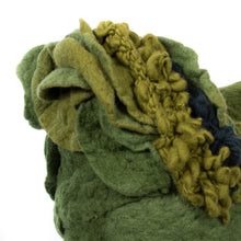 Load image into Gallery viewer, Little Saige