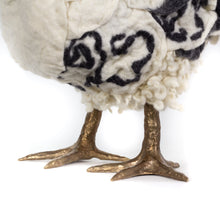 Load image into Gallery viewer, Little Wendy