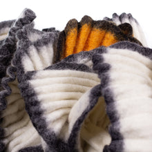 Load image into Gallery viewer, Little Chinnery