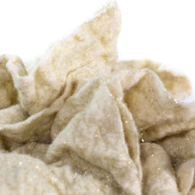 Load image into Gallery viewer, Little Glory