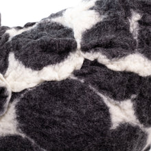 Load image into Gallery viewer, Bond