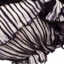 Load image into Gallery viewer, Little Maru