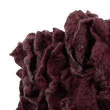 Load image into Gallery viewer, Little Valeria