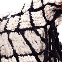 Load image into Gallery viewer, Little Aria