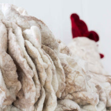 Load image into Gallery viewer, Emma