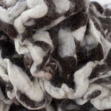 Load image into Gallery viewer, Little Henelope