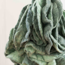 Load image into Gallery viewer, Little Verdant