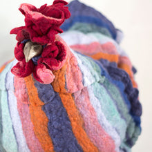 Load image into Gallery viewer, Delphine