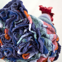 Load image into Gallery viewer, Delphine