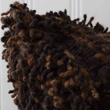 Load image into Gallery viewer, Bessie