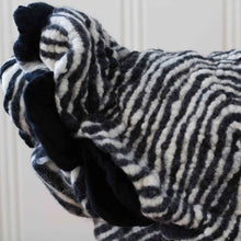 Load image into Gallery viewer, Little Coco