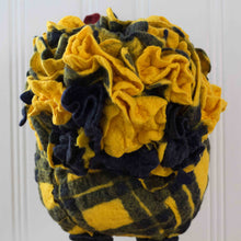 Load image into Gallery viewer, Lady Flannigan