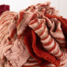 Load image into Gallery viewer, Little Reva