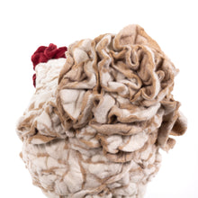 Load image into Gallery viewer, Little Arlette