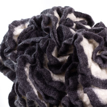 Load image into Gallery viewer, Octavia