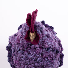 Load image into Gallery viewer, Little Vita