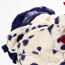 Load image into Gallery viewer, Little Stella