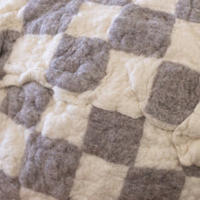 Load image into Gallery viewer, Linus