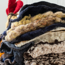 Load image into Gallery viewer, Little Franzi