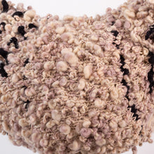 Load image into Gallery viewer, Arabesque