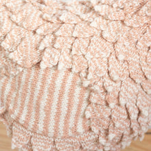 Load image into Gallery viewer, Little Duchess