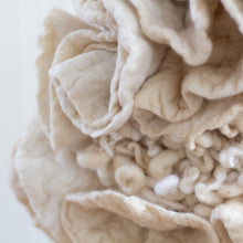 Load image into Gallery viewer, Little Analou