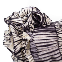 Load image into Gallery viewer, Little Peter