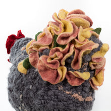 Load image into Gallery viewer, Little Loni