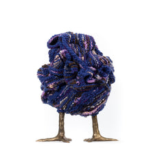 Load image into Gallery viewer, Little Hastata