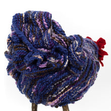 Load image into Gallery viewer, Little Hastata