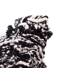 Load image into Gallery viewer, Little Oscar