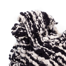 Load image into Gallery viewer, Little Oscar