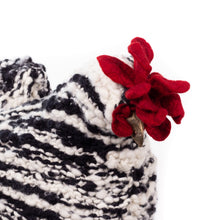 Load image into Gallery viewer, Little Oscar