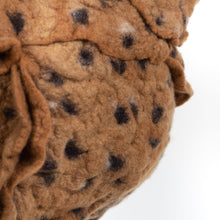 Load image into Gallery viewer, Little Saskia