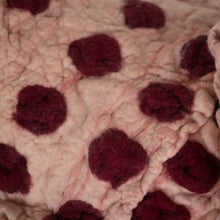 Load image into Gallery viewer, Peck